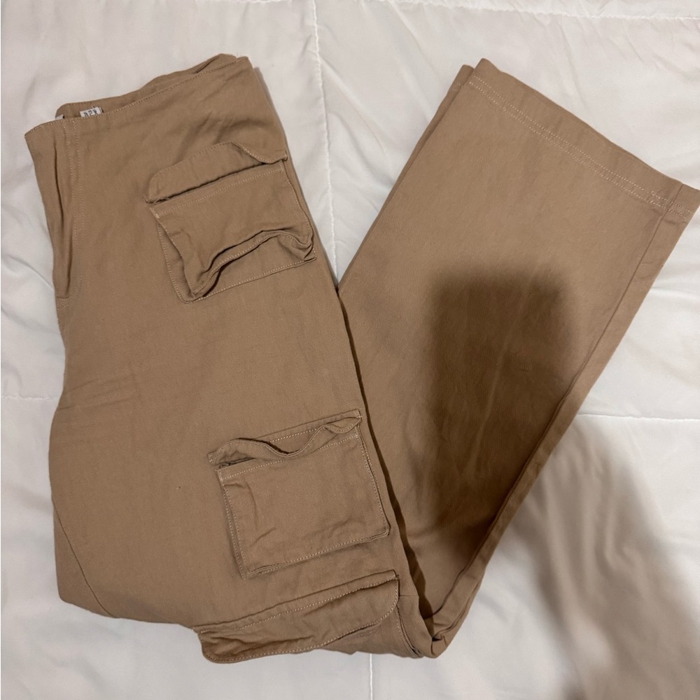 ASOS Women’s Brown Cargo Pants